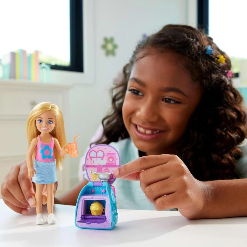 BARBIE FAMILY CHELSEA MOCHILA SURPRESA MATTEL (UNIDADE) - imagem 6