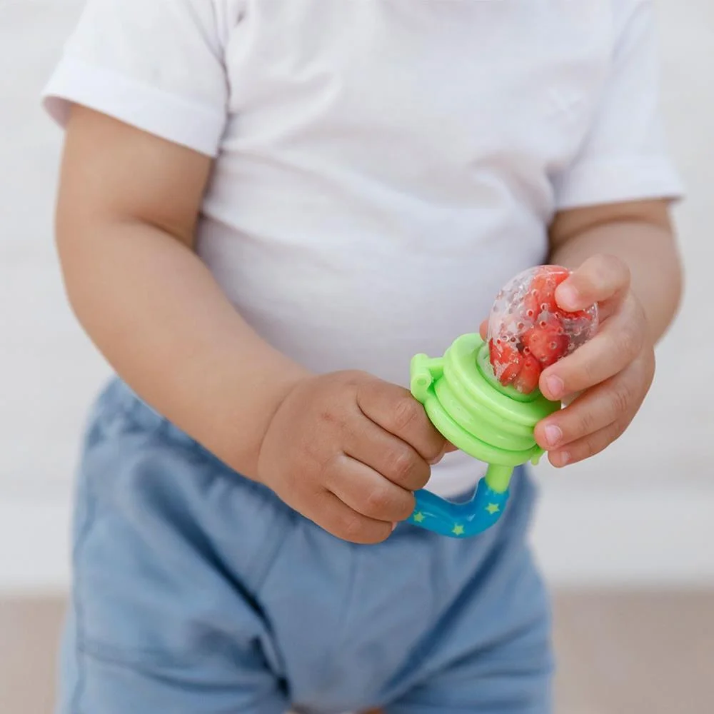 PRODUTO PARA BEBE PORTA FRUTINHA DE SILICONE AZU BUBA  - imagem 3